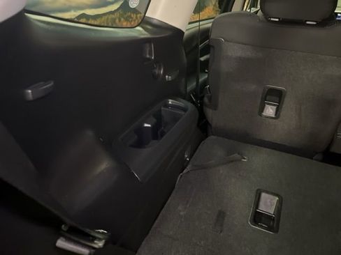 Used 2024 Subaru Ascent Premium w/ Convenience Package image 62