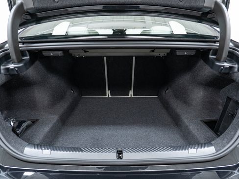 New 2026 BMW 530i xDrive w/ Premium Package image 10