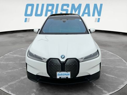 Used 2024 BMW iX xDrive50 image 2