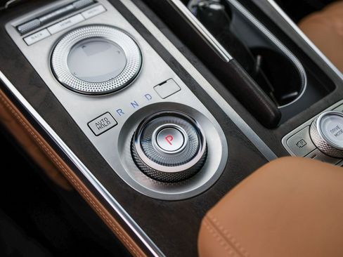 Used 2022 Genesis GV80 3.5T w/ Prestige Package 07 image 31