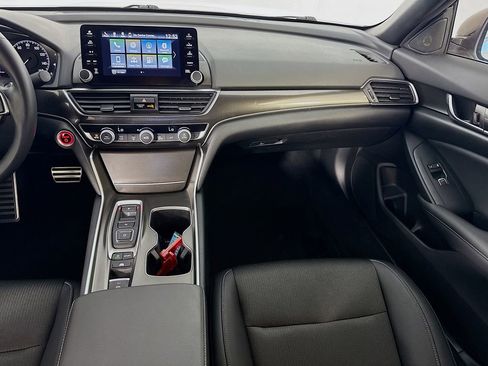 Used 2022 Honda Accord Sport image 24