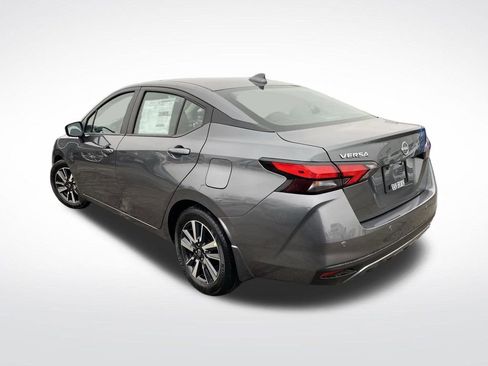 New 2025 Nissan Versa SV image 3