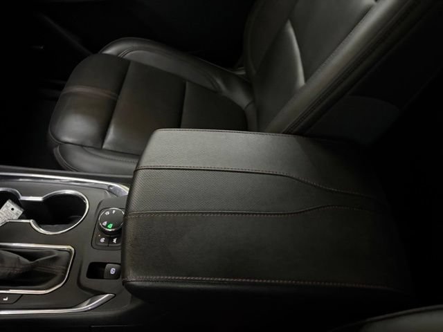 Used 2023 Chevrolet Traverse RS AWD/4WD image 87
