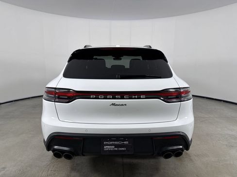Certified 2026 Porsche Macan AWD/4WD image 6