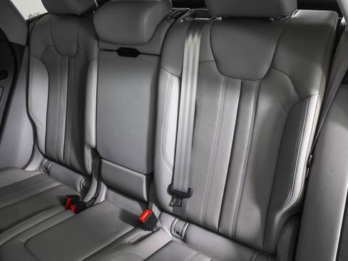 Used 2018 Audi Q5 Prestige w/ Prestige Package image 41