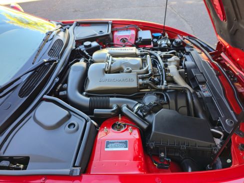 Used 2005 Jaguar XK8 Coupe image 33