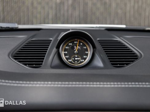 Used 2018 Porsche 911 GT2 RS RWD image 38