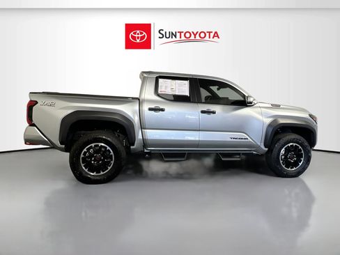 Used 2024 Toyota Tacoma TRD Off-Road w/ TRD Off Road Upgrade Package image 2