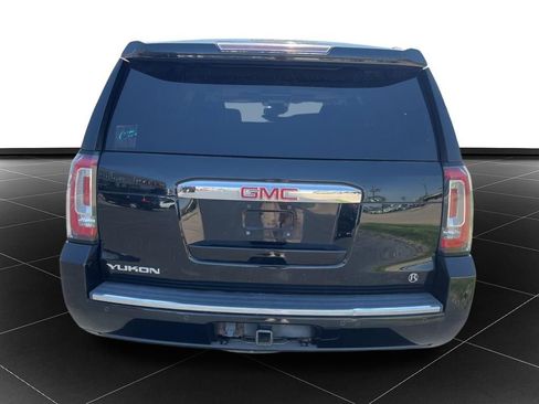 Used 2016 GMC Yukon Denali w/ Open Road Package image 4