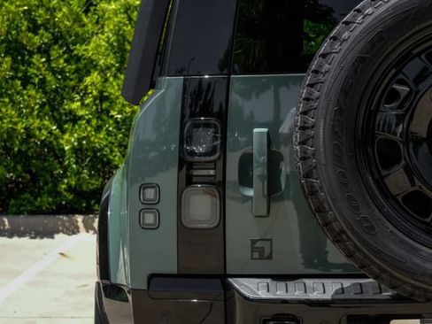 New 2026 Land Rover Defender 110 Trophy Edition AWD/4WD image 61