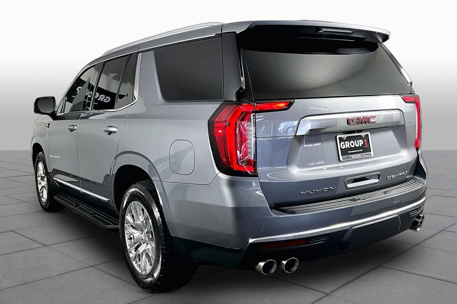 Used 2021 GMC Yukon Denali w/ Advanced Technology Package RWD image 11