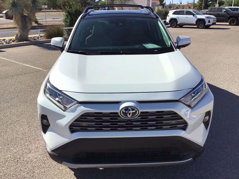 Used 2021 Toyota RAV4 Limited AWD/4WD image 8