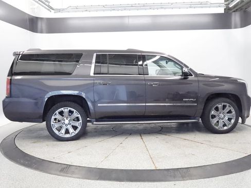 Used 2016 GMC Yukon XL Denali w/ Open Road Package AWD/4WD image 8