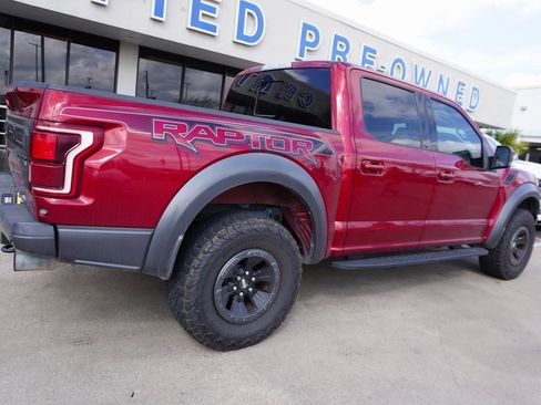 Used 2018 Ford F150 Raptor w/ Equipment Group 802A Luxury image 6