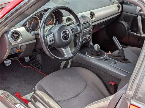 Used 2012 MAZDA MX-5 Miata Touring w/ Suspension Pkg RWD image 9