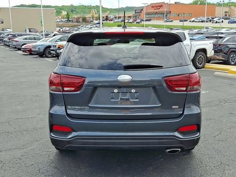 Used 2020 Kia Sorento LX FWD image 5