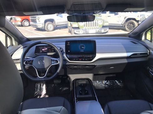 Used 2023 Volkswagen ID.4 Pro S Plus image 38