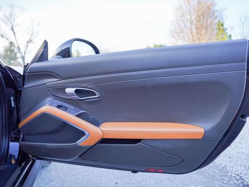 Used 2014 Porsche Cayman RWD image 26