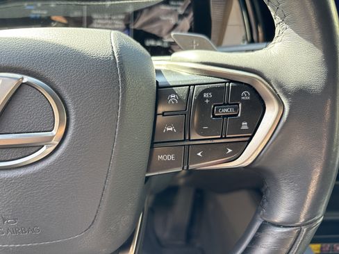 Certified 2025 Lexus RX 350h w/ Accessory Package (Z1) AWD/4WD image 20