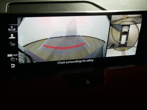 Used 2025 MAZDA CX-70 Plug-In Hybrid w/ Premium Plus image 33