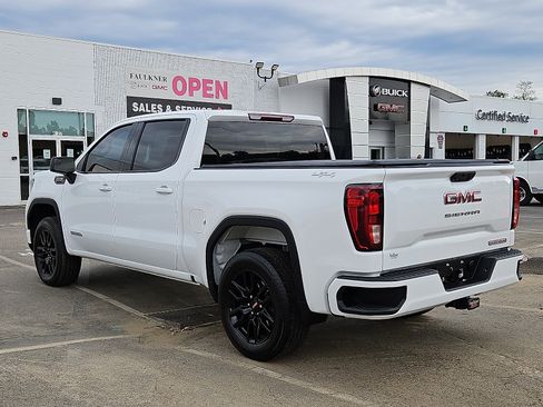 Certified 2024 GMC Sierra 1500 Elevation AWD/4WD image 4