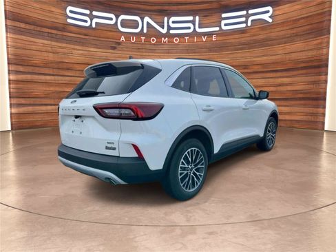 New 2024 Ford Escape SE FWD image 6
