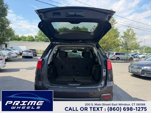 Used 2015 GMC Terrain SLE w/ Convenience Package AWD/4WD image 13