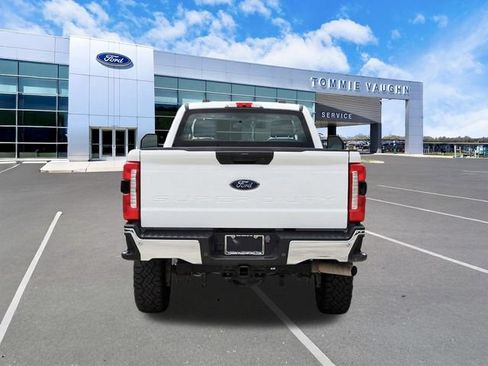 Used 2023 Ford F250 XL w/ 360-Degree Camera Package AWD/4WD image 3