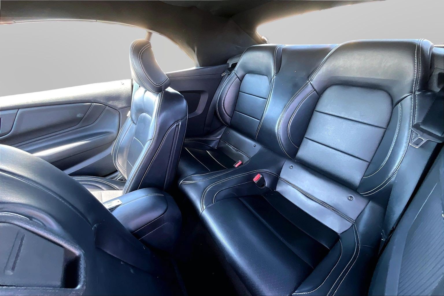 Used 2024 Ford Mustang Premium RWD image 17