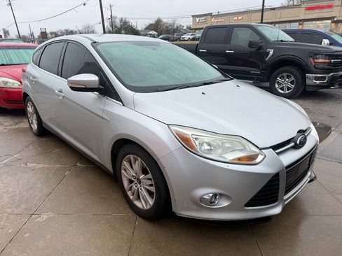 Used 2012 Ford Focus SEL image 3