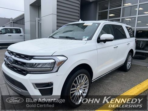 Certified 2023 Ford Expedition Limited image 1