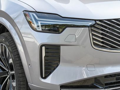 New 2026 Volvo XC90 B6 Plus w/ Protection Package Premier