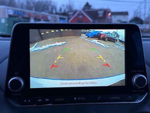 Used 2022 Nissan Sentra SV image 34