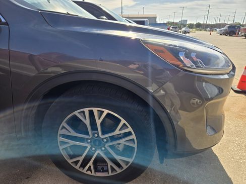 Used 2021 Ford Escape SEL FWD image 7