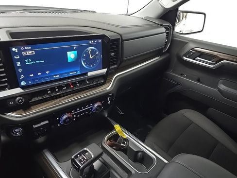 Used 2023 Chevrolet Silverado 1500 RST AWD/4WD image 25