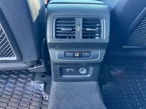 Used 2021 Audi Q5 2.0T Premium w/ Convenience Package image 14