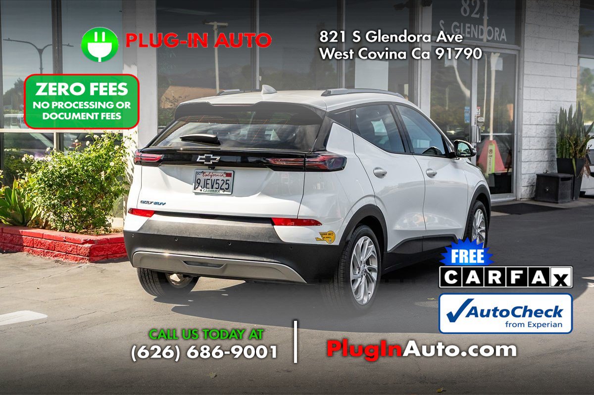 Used 2022 Chevrolet Bolt EUV LT w/ Driver Confidence Package FWD image 4