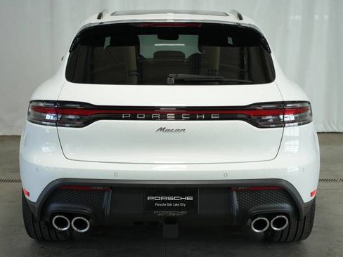 New 2025 Porsche Macan image 12