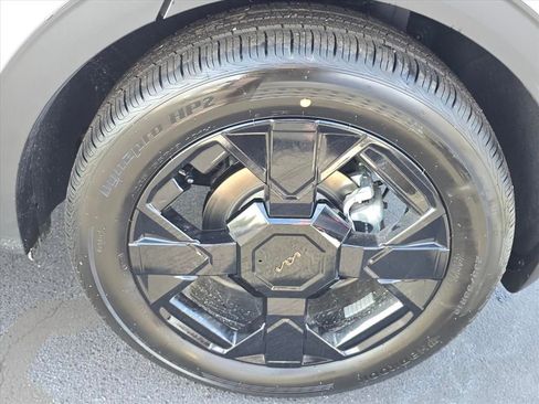 New 2026 Kia Sportage X-Line image 12