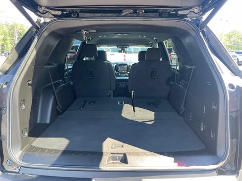 Certified 2023 Chevrolet Traverse LT AWD/4WD image 39