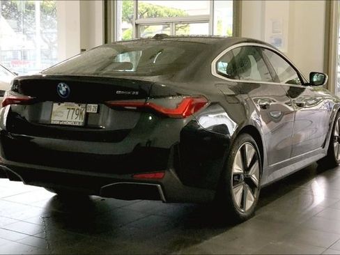 Used 2023 BMW i4 eDrive35 w/ Premium Package RWD image 6