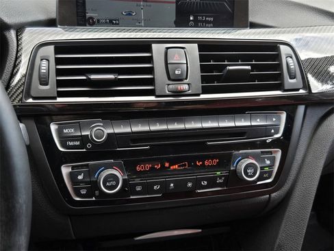 Used 2015 BMW M3 image 32