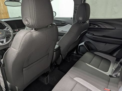 New 2026 Chevrolet TrailBlazer LT w/ Convenience Package AWD/4WD image 14