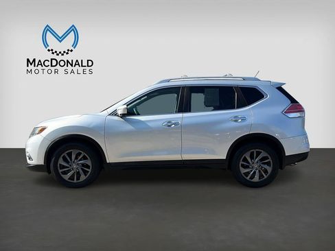 Used 2016 Nissan Rogue SL w/ SL Premium Package FWD image 4