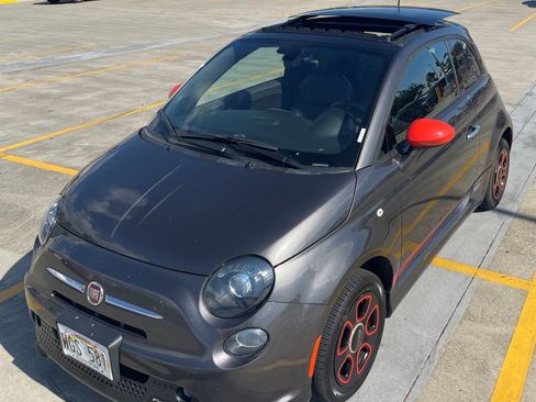 Used 2018 FIAT 500 e w/ Esport Package FWD image 10