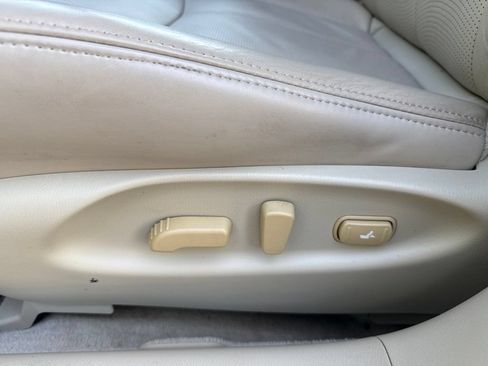 Used 2013 INFINITI M37 w/ Premium Pkg RWD image 11