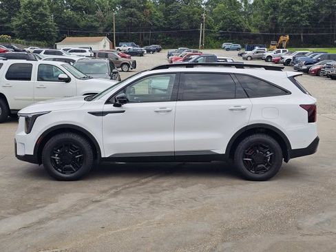 Used 2025 Kia Sorento SX Prestige w/ Sage Leather Package AWD/4WD image 13