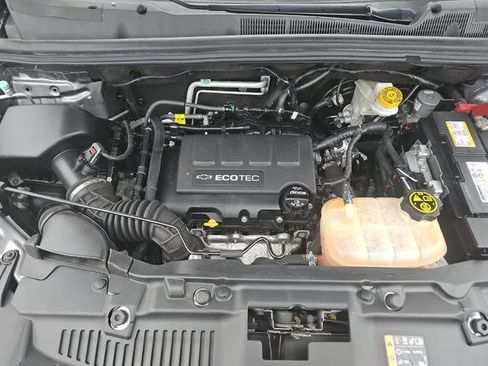 Used 2020 Chevrolet Trax LS image 7