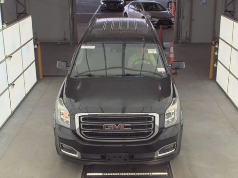 Used 2016 GMC Yukon SLT w/ Open Road Package AWD/4WD image 2