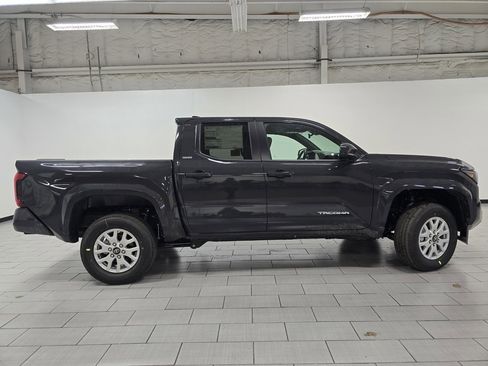 New 2026 Toyota Tacoma SR5 image 16
